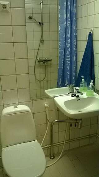 Мотели Hotelli Tarjanteen majoitushuoneet Virrat Виррат Одноместный номер с собственной ванной комнатой-4